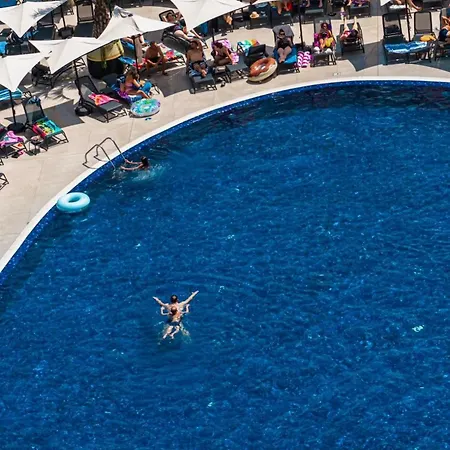 Luxury At Bonita Luxury Apartahotel *