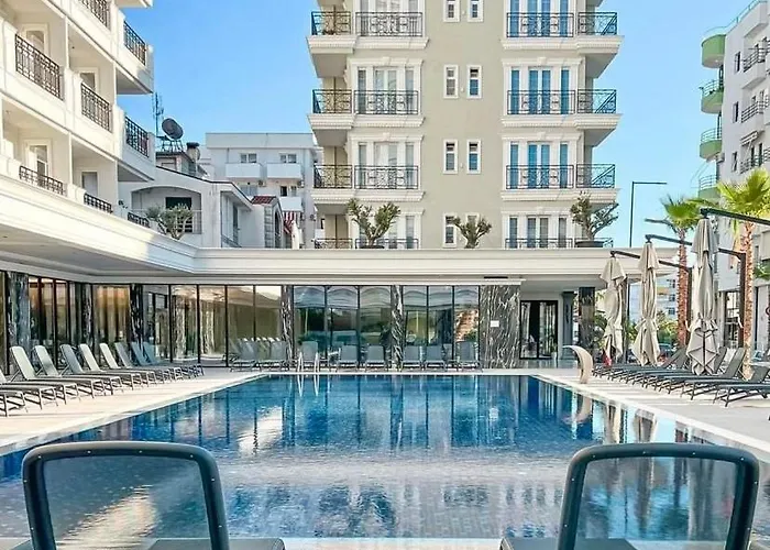 Luxury Апарт-отель *