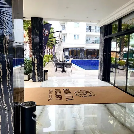 Luxury Appart hôtel Golem (Tirana)